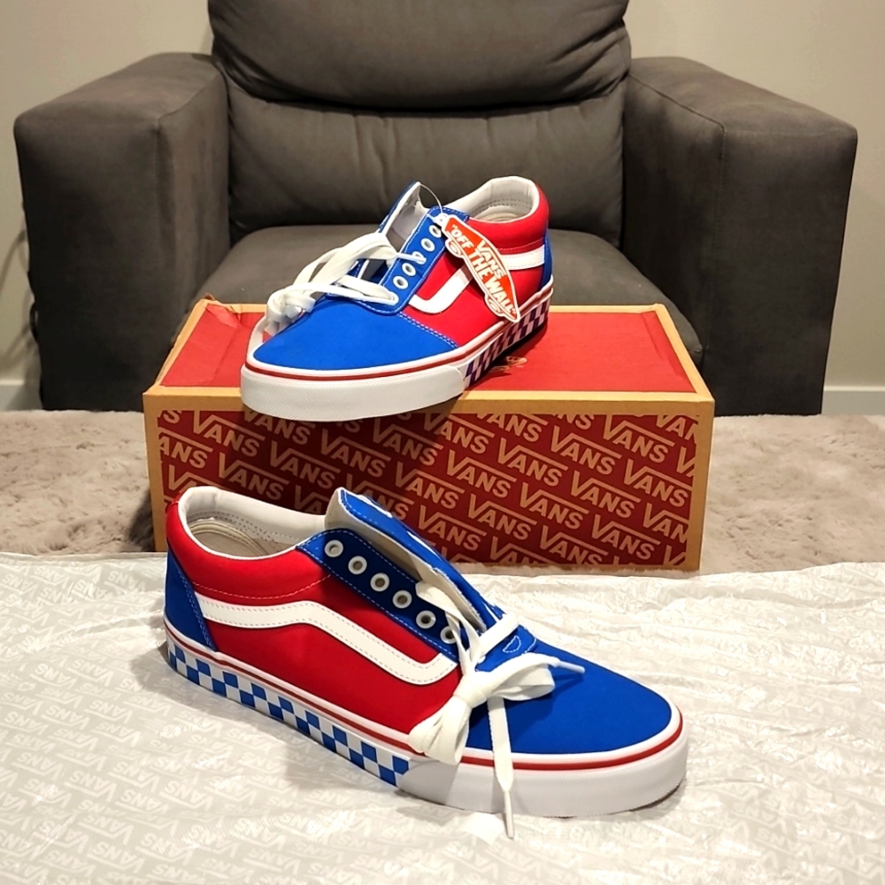 Men's Van's Canvas Royal Blue&Red Lows Checkered bottom Size 12 (BRAND NEW)